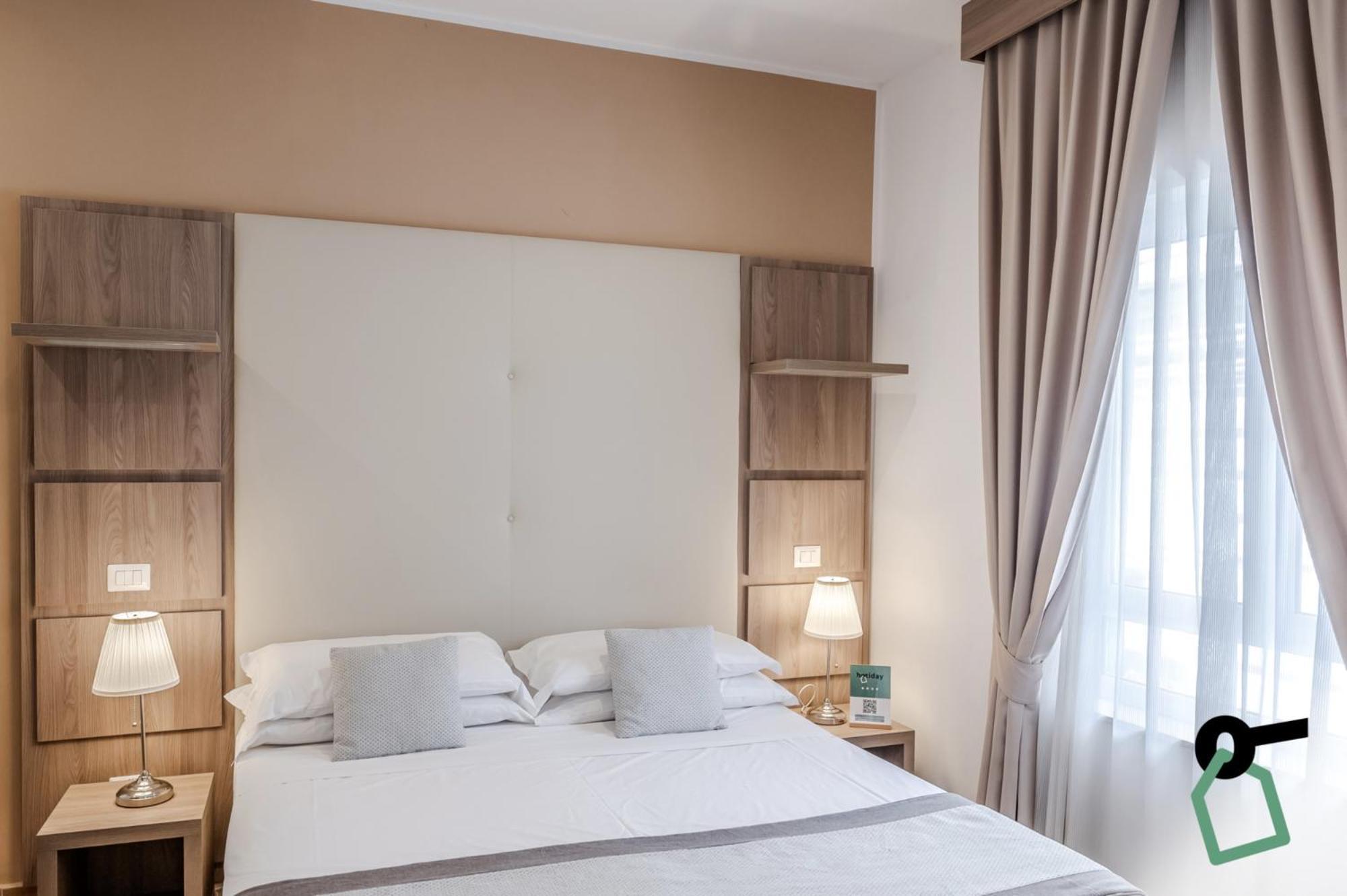 Hotiday Room Collection - Napoli Residenza Scarlatti Екстериор снимка