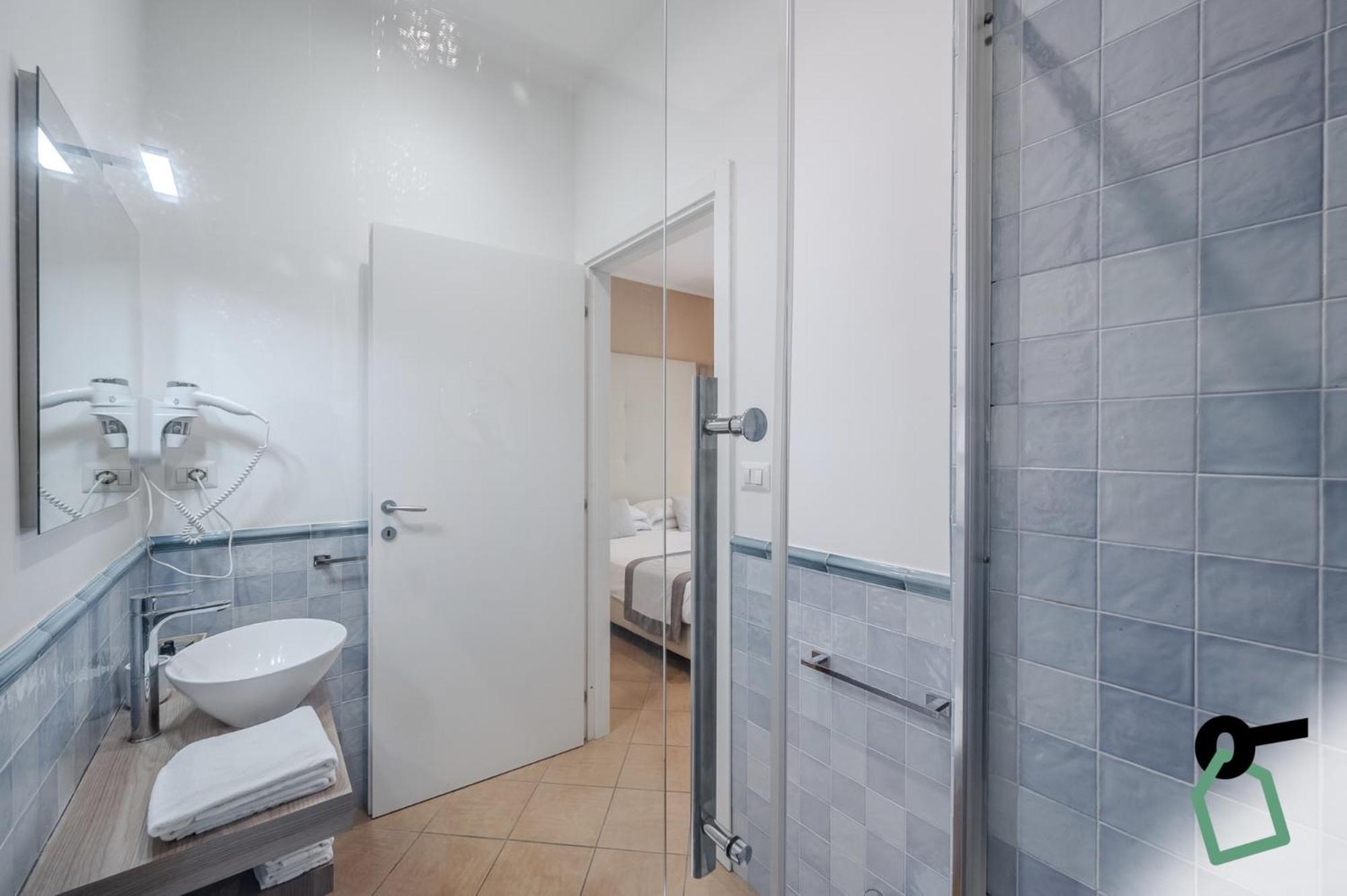 Hotiday Room Collection - Napoli Residenza Scarlatti Екстериор снимка