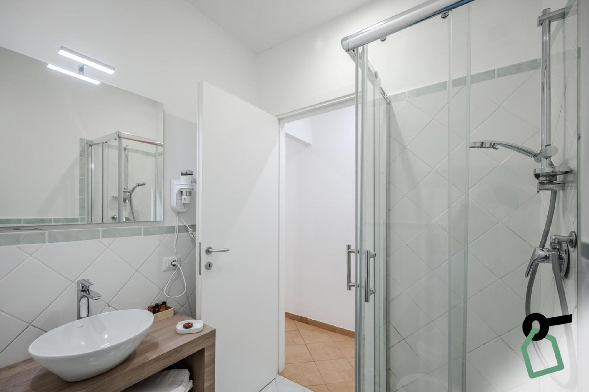 Hotiday Room Collection - Napoli Residenza Scarlatti Екстериор снимка
